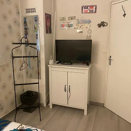 Tatil Evi Chez Manu Meuble De Tourisme 2 Etoiles Pour 6 Personnes - 3 Villeparisis